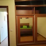 Charming 30 Sqm + Terrace דירה לה אוליבה
